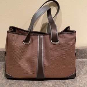 Tumi purse